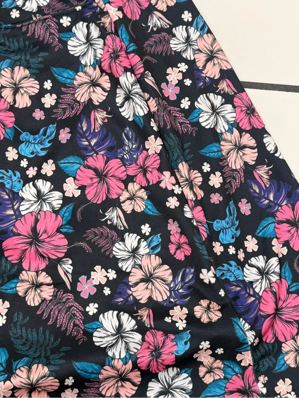 Ekouaer flirty line